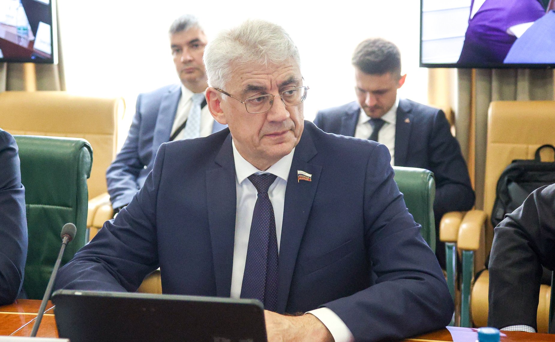 Виктор Калашников