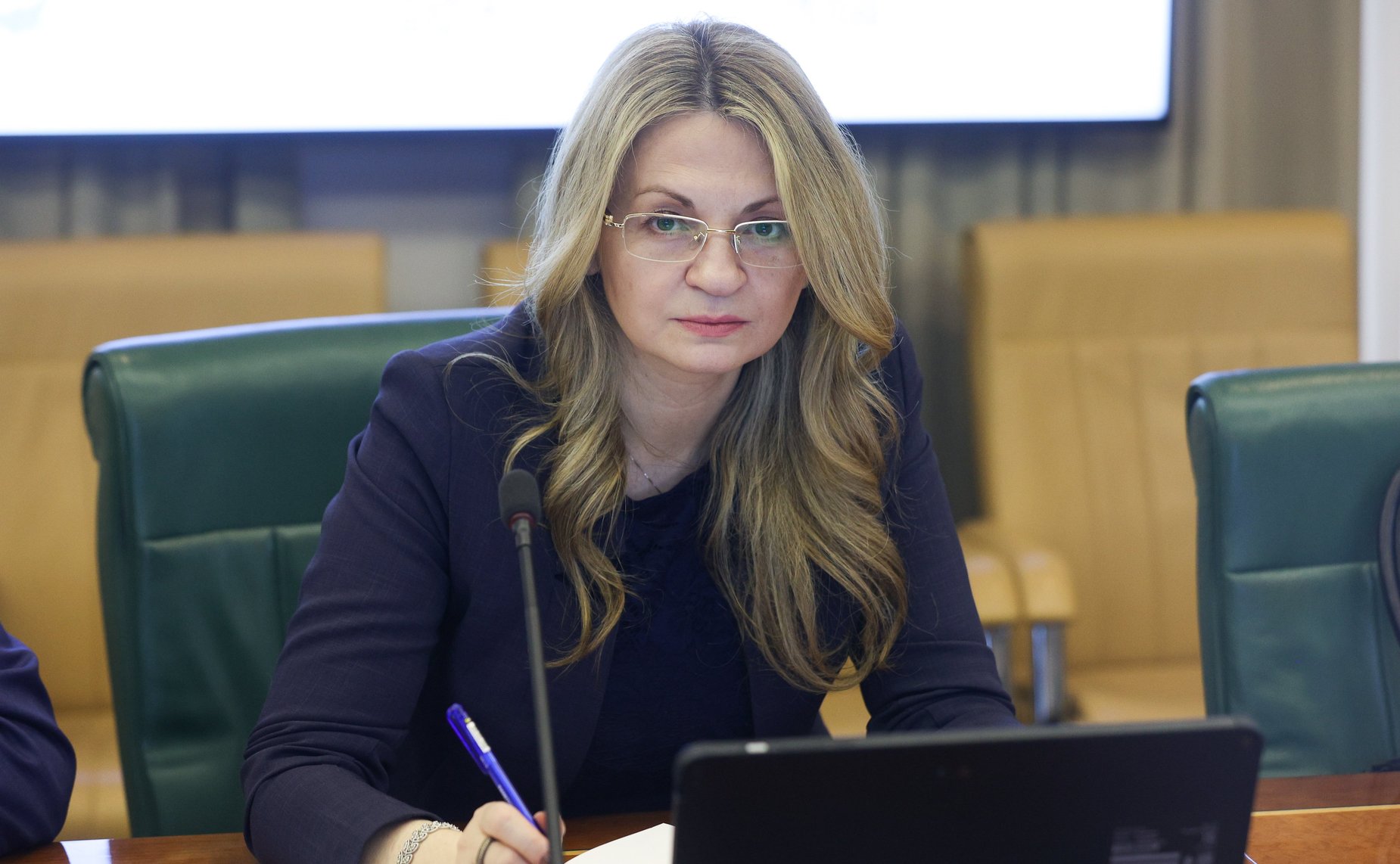 Круглый стол Комитета СФ по экономической политике совместно с Комитетом СФ по науке, образованию и культуре «Вопросы государственной поддержки развития технологического предпринимательства в субъектах Российской Федерации»