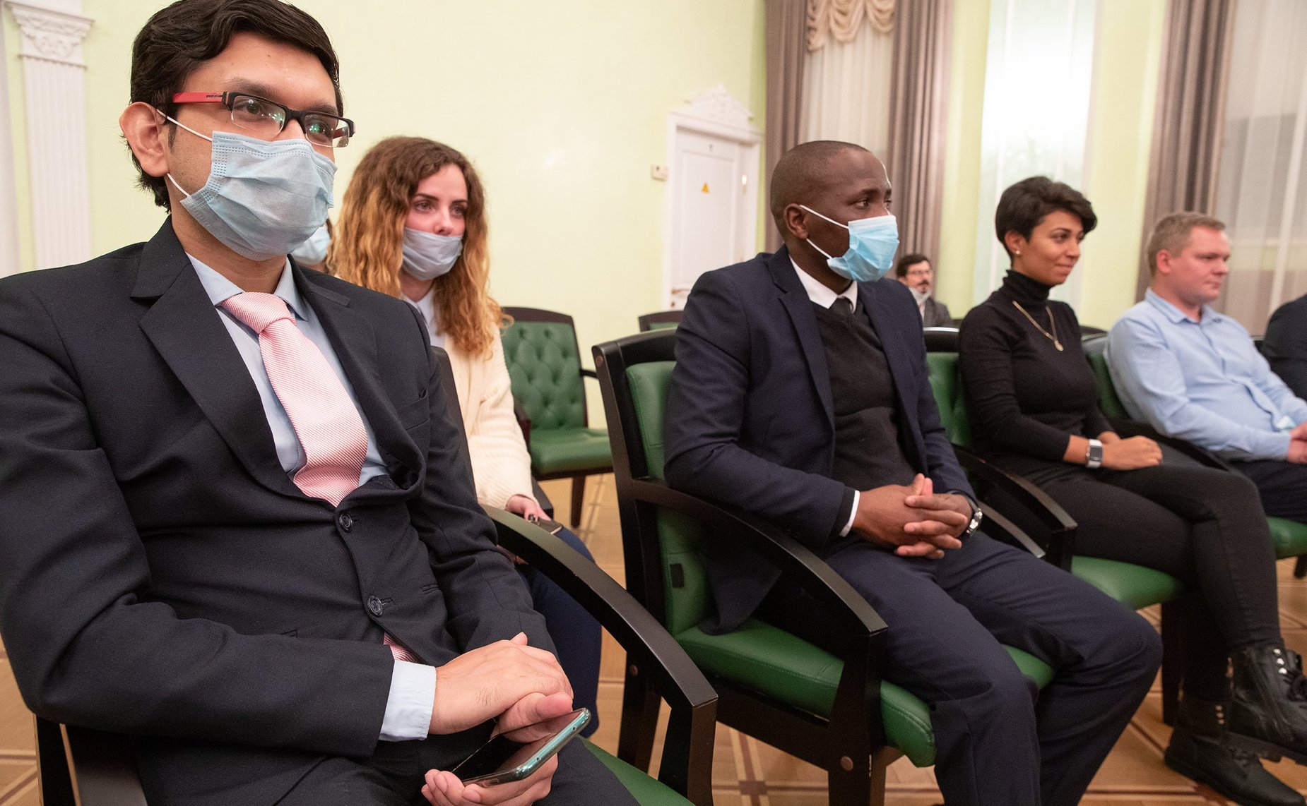 Комитет СФ по науке, образованию и культуре в г. Дубне Московской области провел совместно с Объединенным институтом ядерных исследований выездное заседание