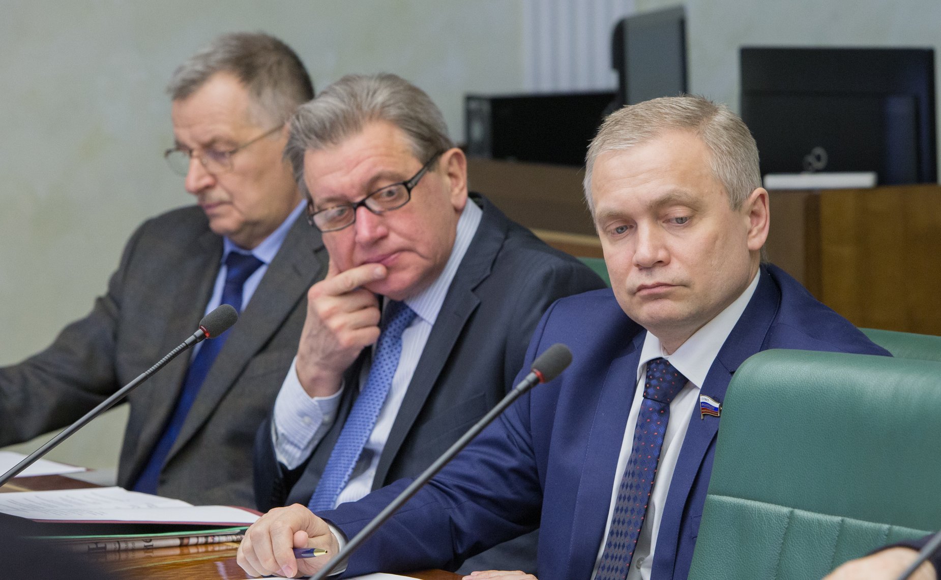 Заместитель Председателя Совета Федерации Ильяс Умаханов провел совещание по подготовке к сезону хаджа 2015 года