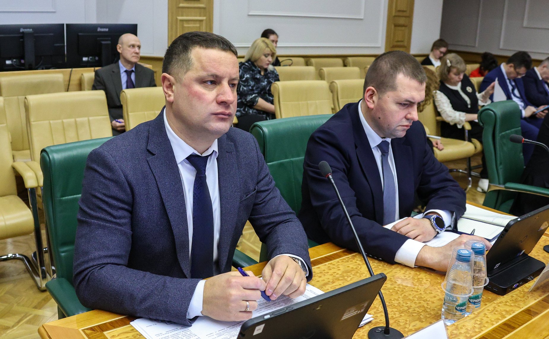 Расширенное заседание Комитета Совета Федерации по конституционному законодательству и государственному строительству «Инициативы Амурской области о дополнительных мерах по противодействию нелегальной миграции и ускорению цифровой трансформации»