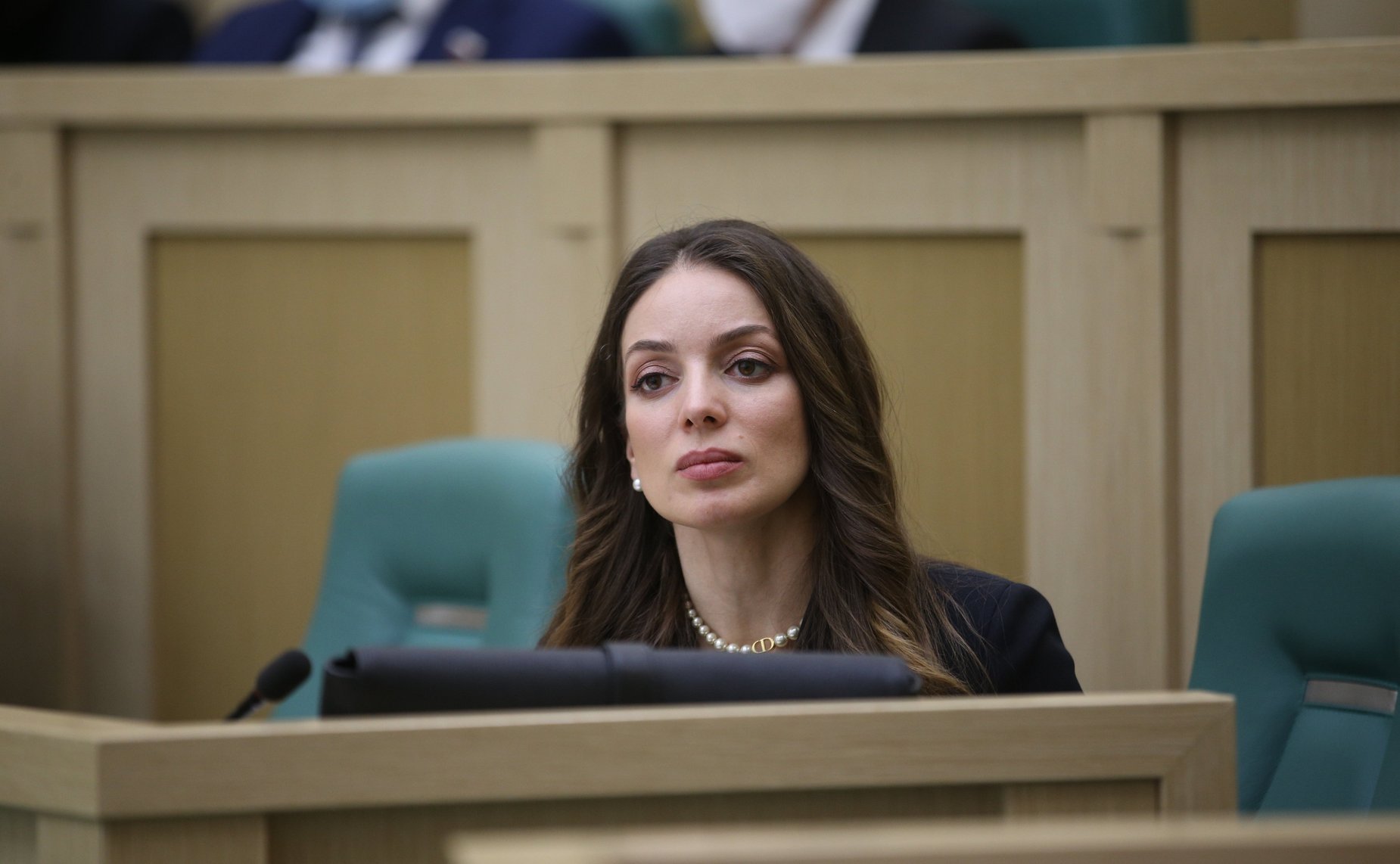 Зарина Догузова