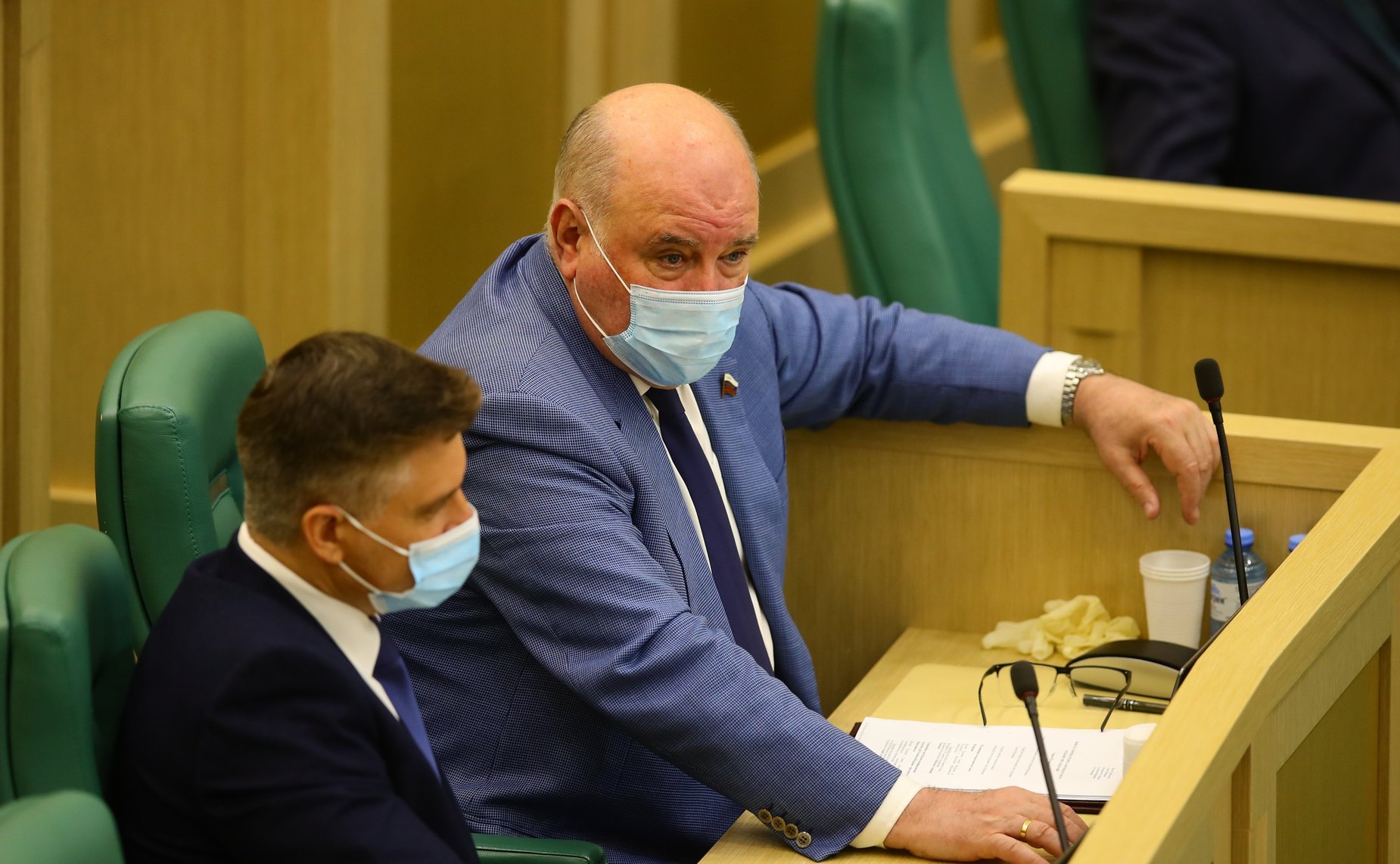 Юрий Архаров и Григорий Карасин