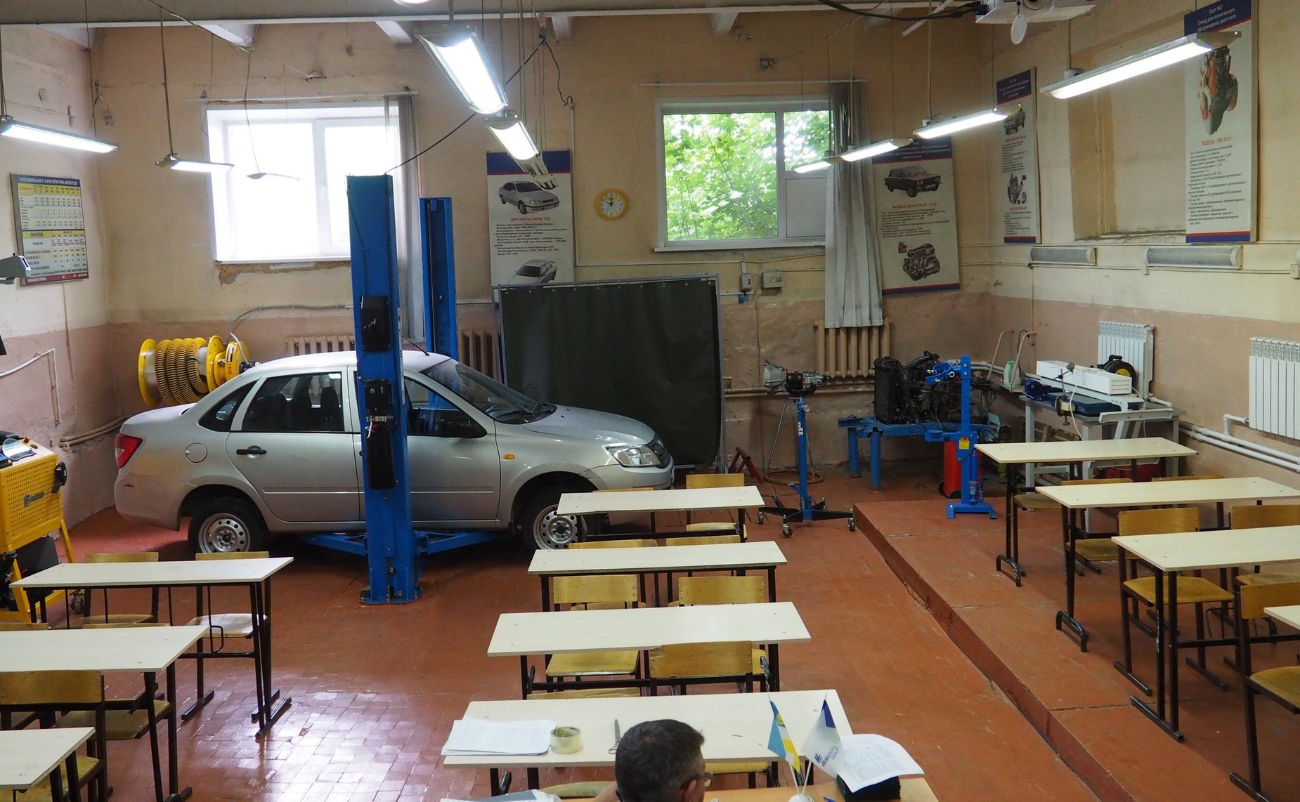 Вячеслав Наговицын обсудил планы по строительству и модернизации социально значимых объектов Бурятии в рамках выполнения Постановления СФ