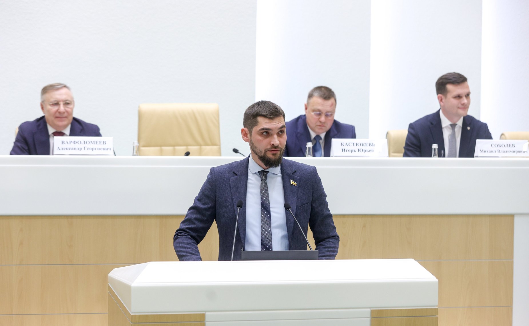 Заседание Палаты молодых законодателей при Совете Федерации