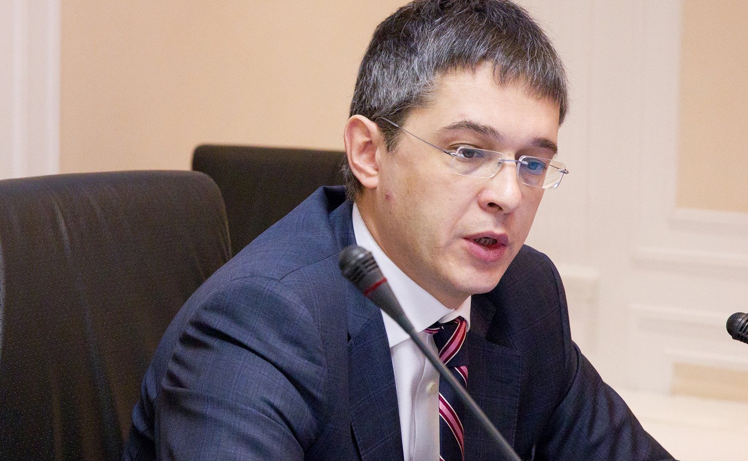 «Круглый стол» на тему «Основные проблемы модернизации системы дошкольного образования в России на современном этапе: законодательный аспект»-5