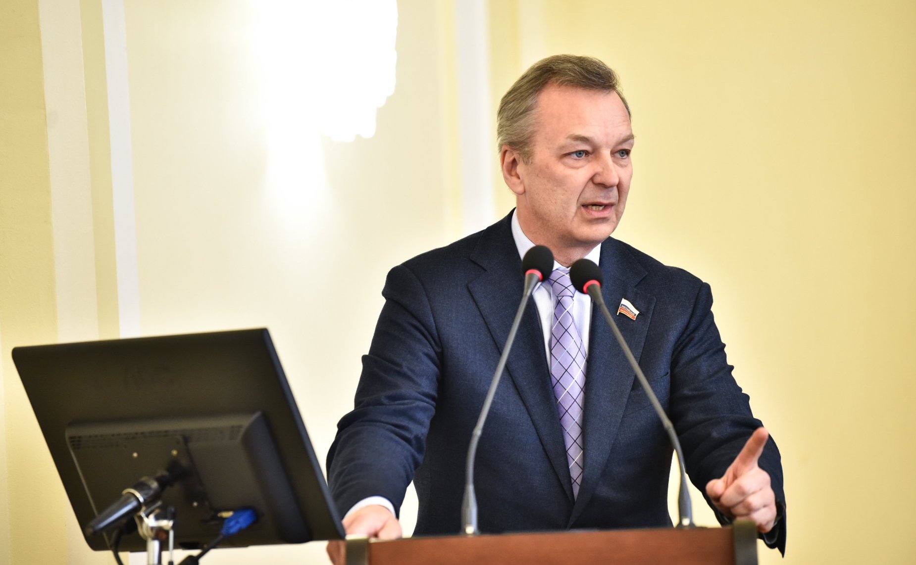 Андрей Яцкин