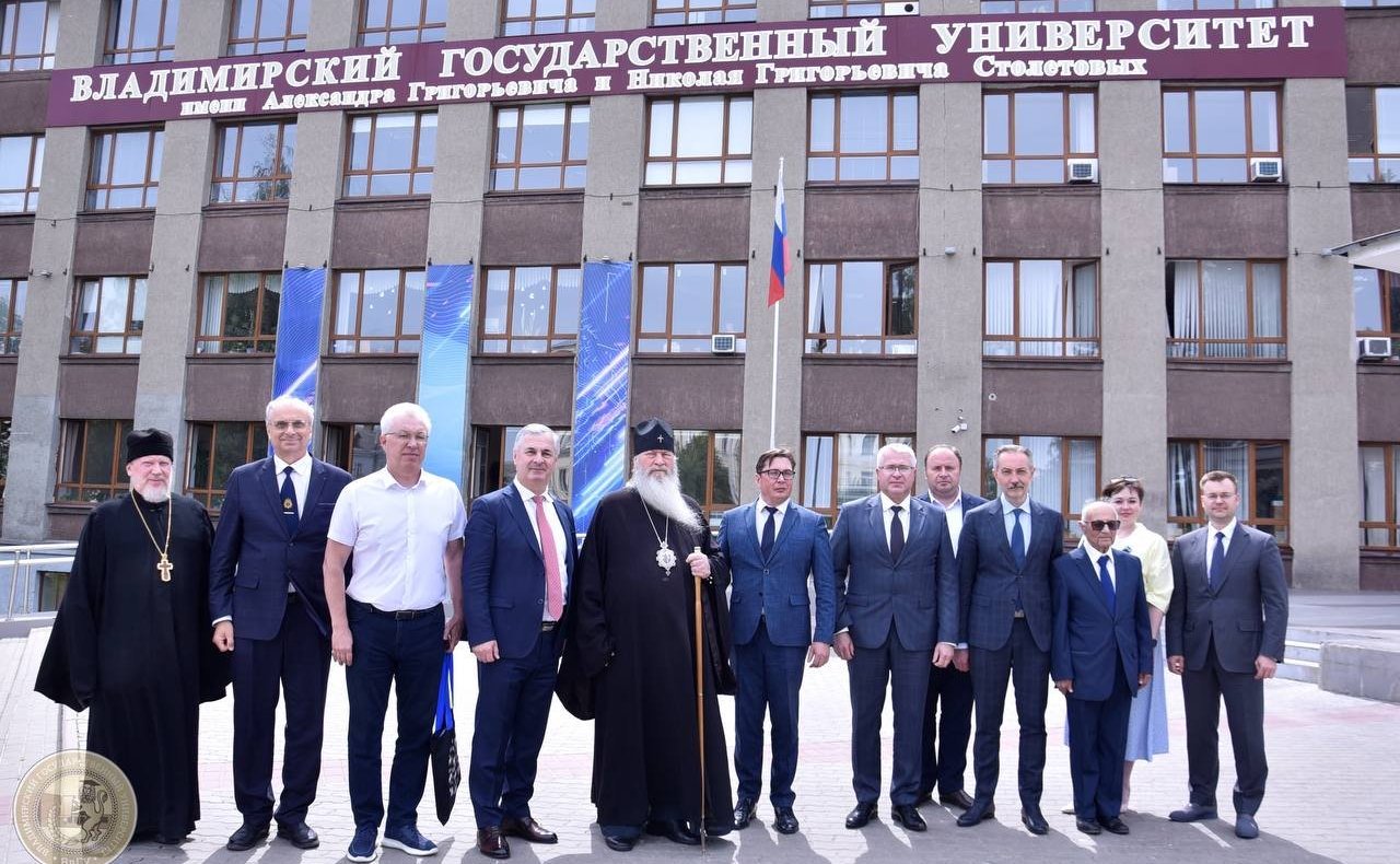 Андрей Шохин принял участие в заседании Ассоциации вузов Центра России