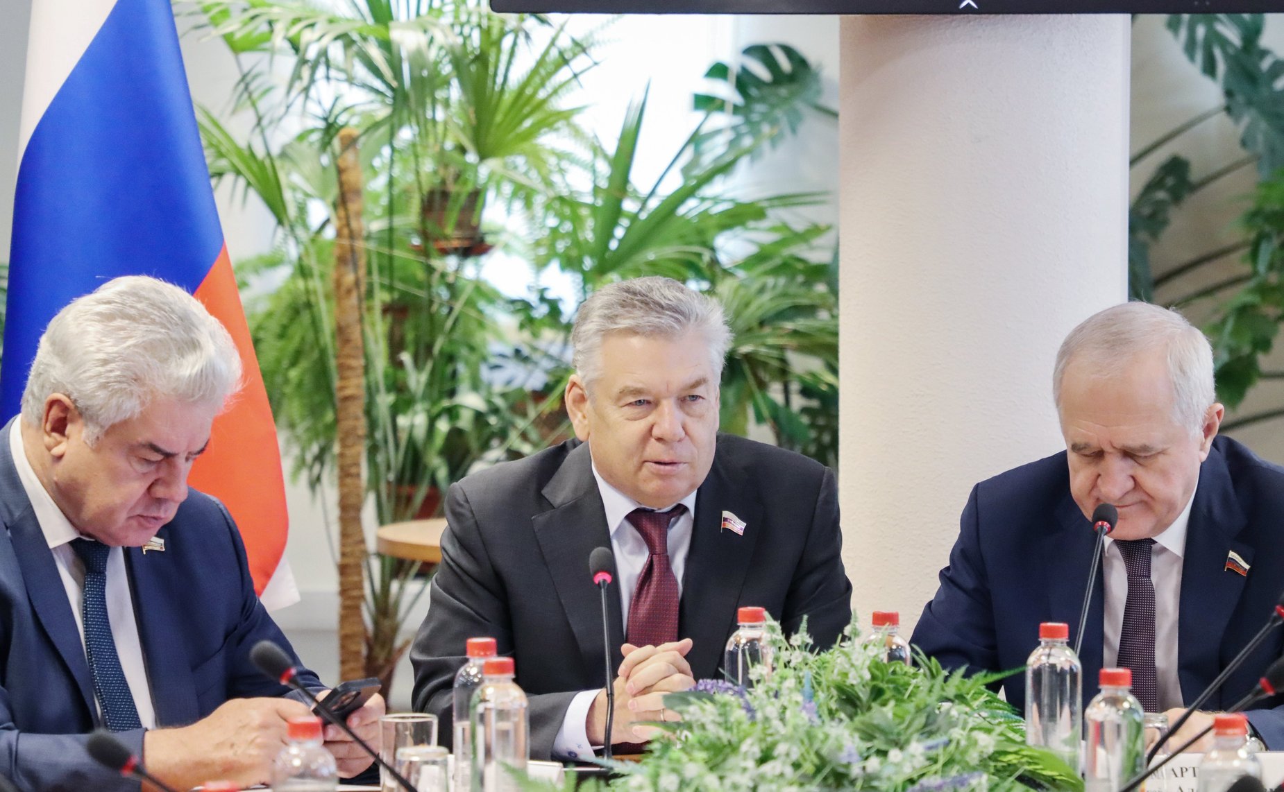 Круглый стол Комитета СФ по обороне и безопасности «Роль законодательных органов субъектов РФ в обеспечении профилактики правонарушений, противодействия экстремизму и терроризму на примере законодательной деятельности Тульской областной Думы»