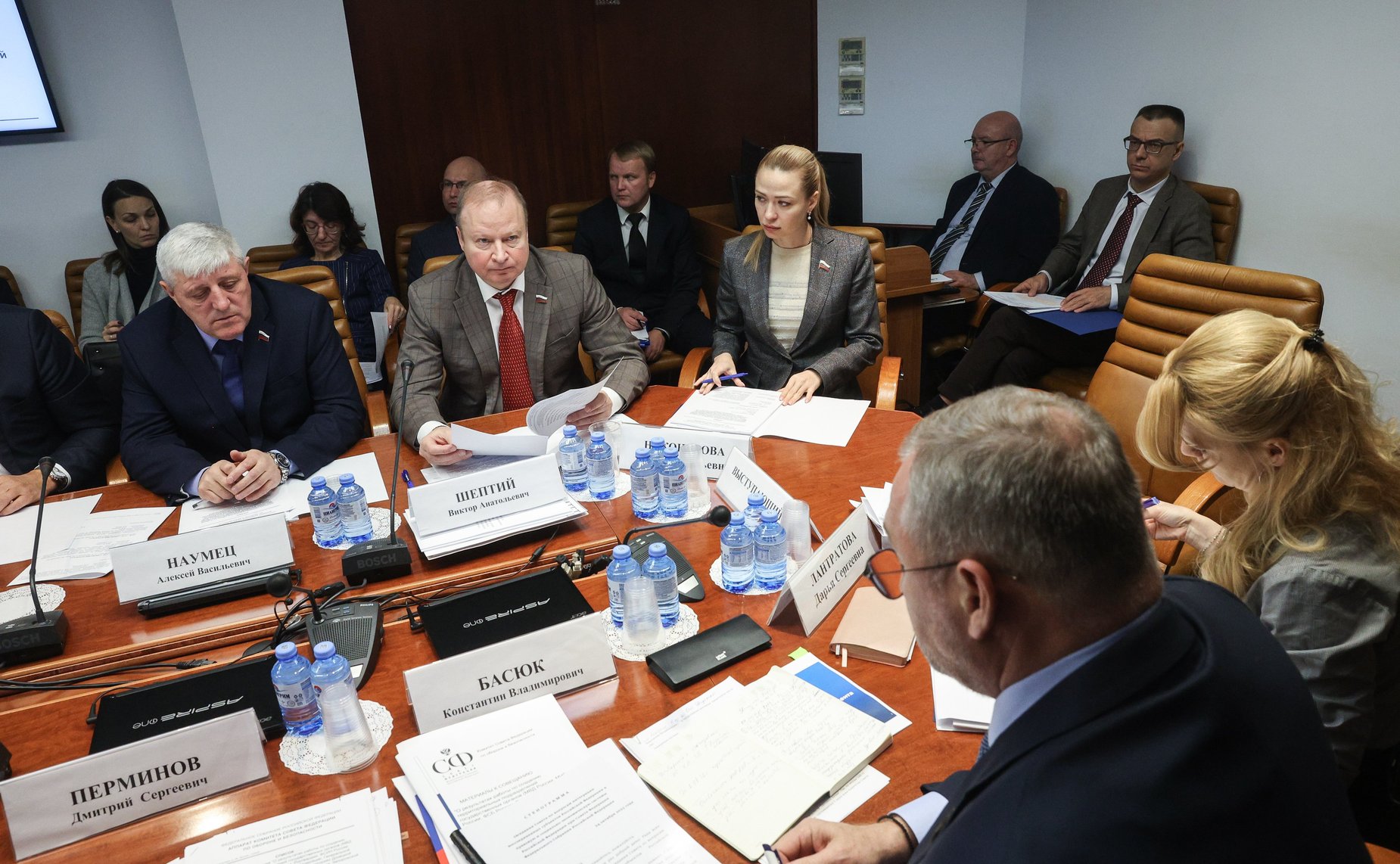 Совещание Комитета СФ по обороне и безопасности «О результатах работы по созданию территориальных подразделений государственных органов на территориях ДНР, ЛНР, Запорожской и Херсонской областей»