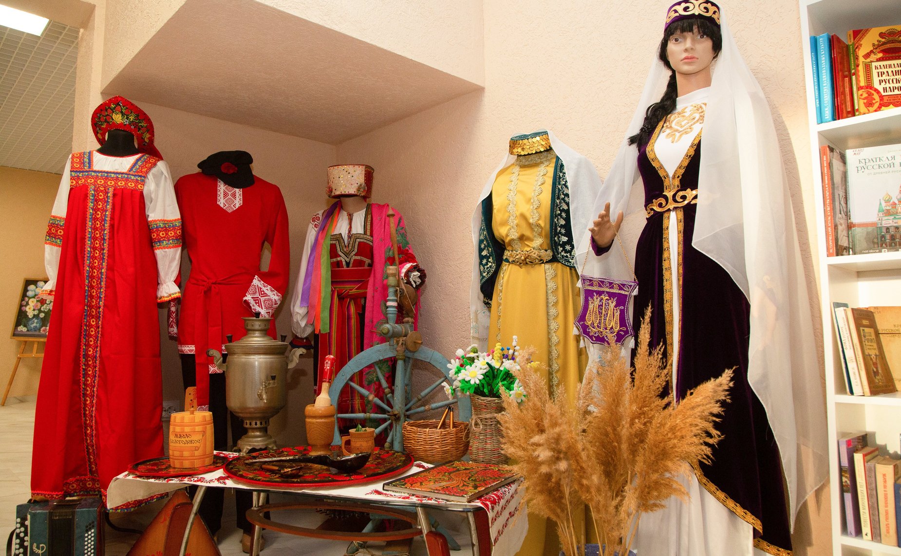 Сенаторы посетили Железнодорожненский сельский Дом культуры в Республике Крым