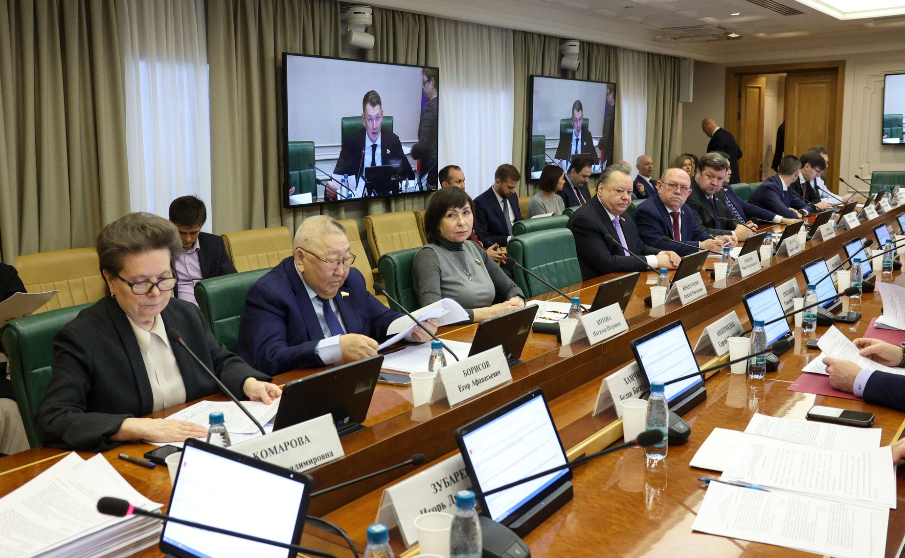Заседание Комитета Совета Федерации по аграрно-продовольственной политике и природопользованию
