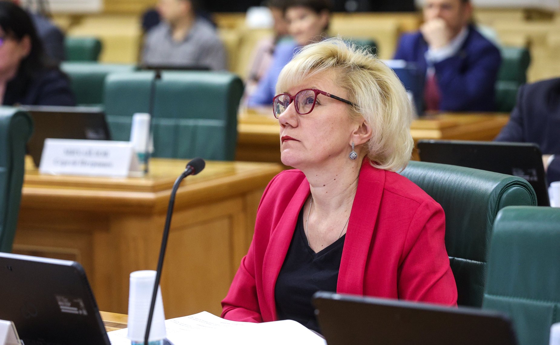 Заседание Комитета Совета Федерации по науке, образованию и культуре «О развитии в ХМАО-Югре инфраструктуры в сферах культуры, образования и науки»