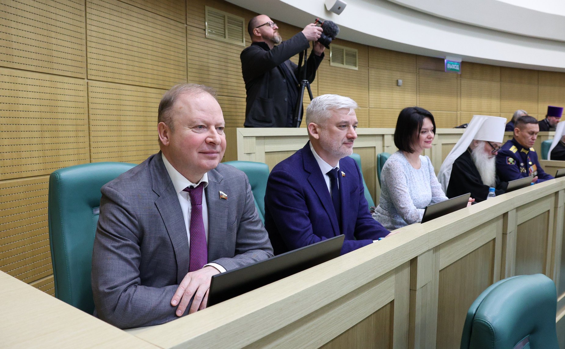 Пленарное заседание XIV Рождественских парламентских встреч