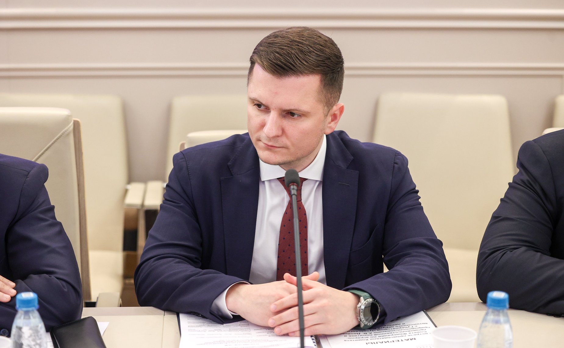 Встреча председателя Комитета СФ по аграрно-продовольственной политике и природопользованию Александра Двойных с Губернатором Чукотского автономного округа Владиславом Кузнецовым