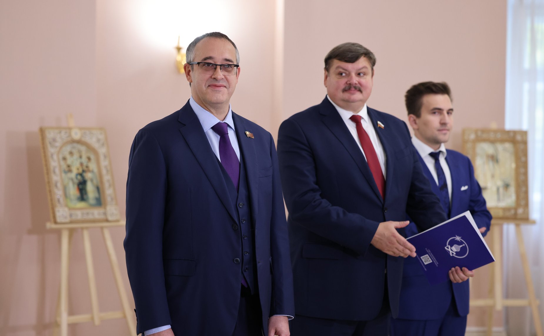 Сергей Колбин принял участие в открытии выставки «Небесные покровители Армии и Флота России» в Московской городской Думе