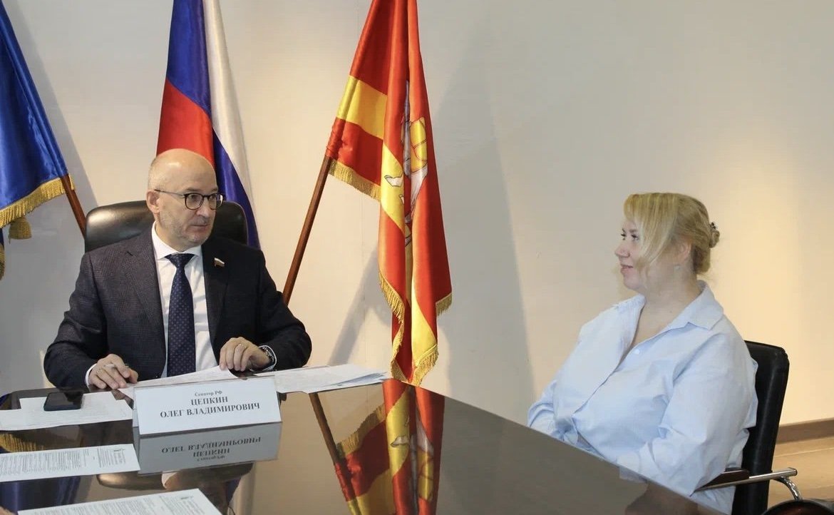 Олег Цепкин провёл приём граждан в Челябинске