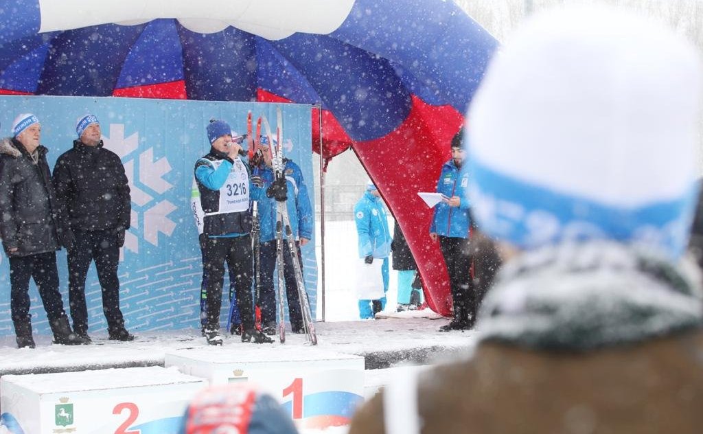 Владимир Кравченко принял участие в открытой массовой лыжной гонке «Лыжня России» в г. Томске