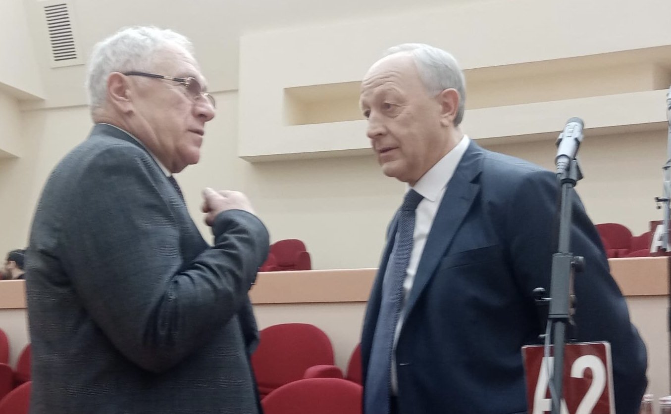 Валерий Радаев в рамках работы в регионе принял участие в заседании Саратовской областной Думы