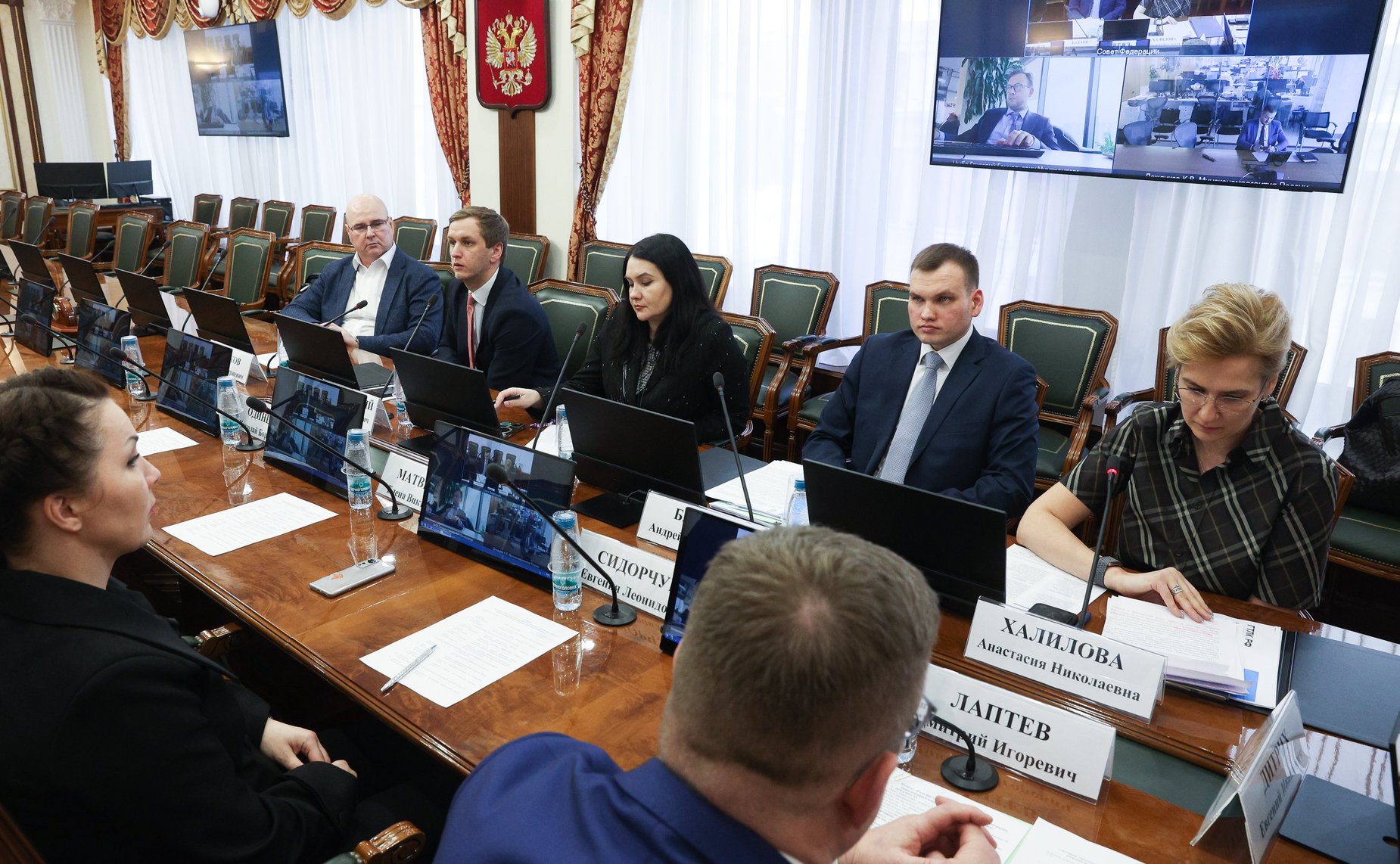 Круглый стол Комитета Совета Федерации по экономической политике «Роль института финансового лизинга в развитии транспортного комплекса Российской Федерации»