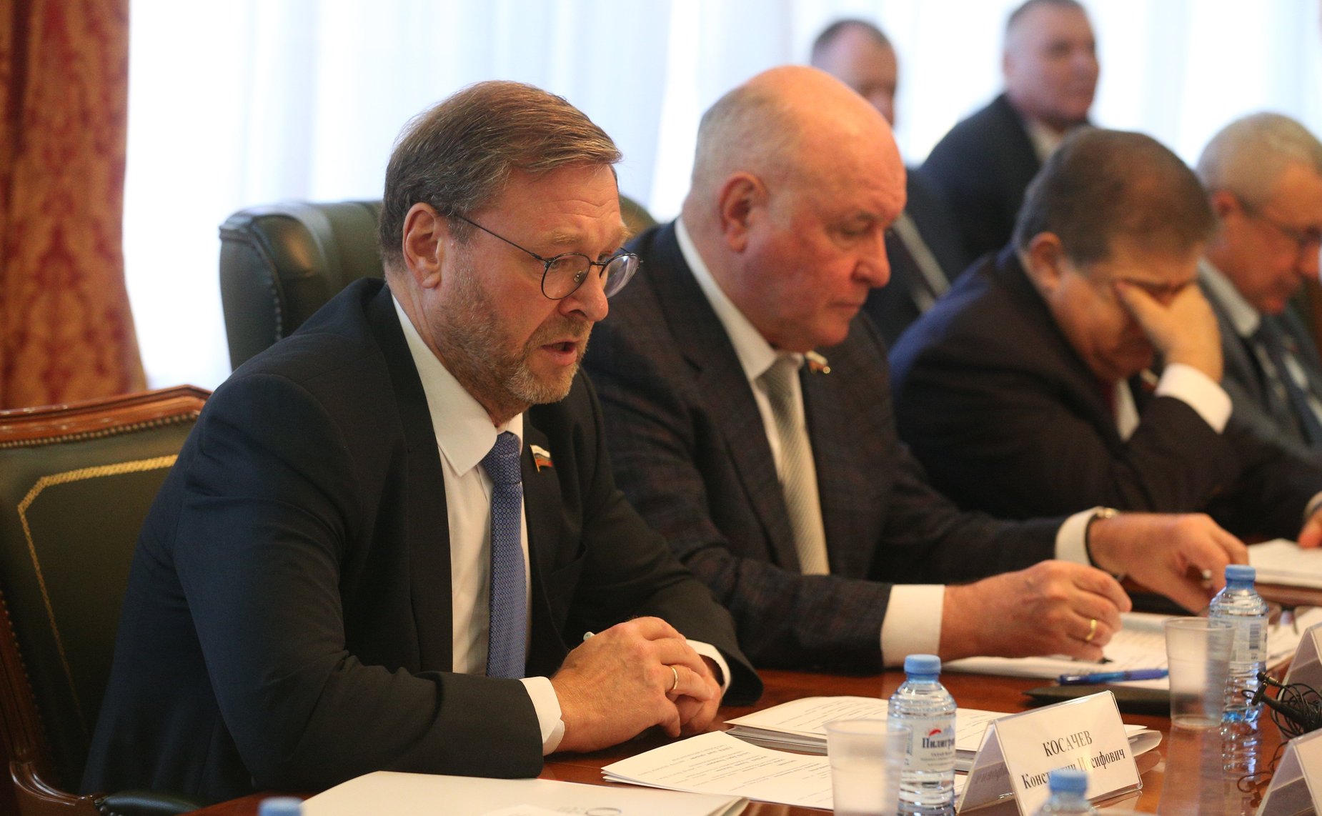 Круглый стол Комитета СФ по международным делам совместно с Комитетом СФ по обороне и безопасности