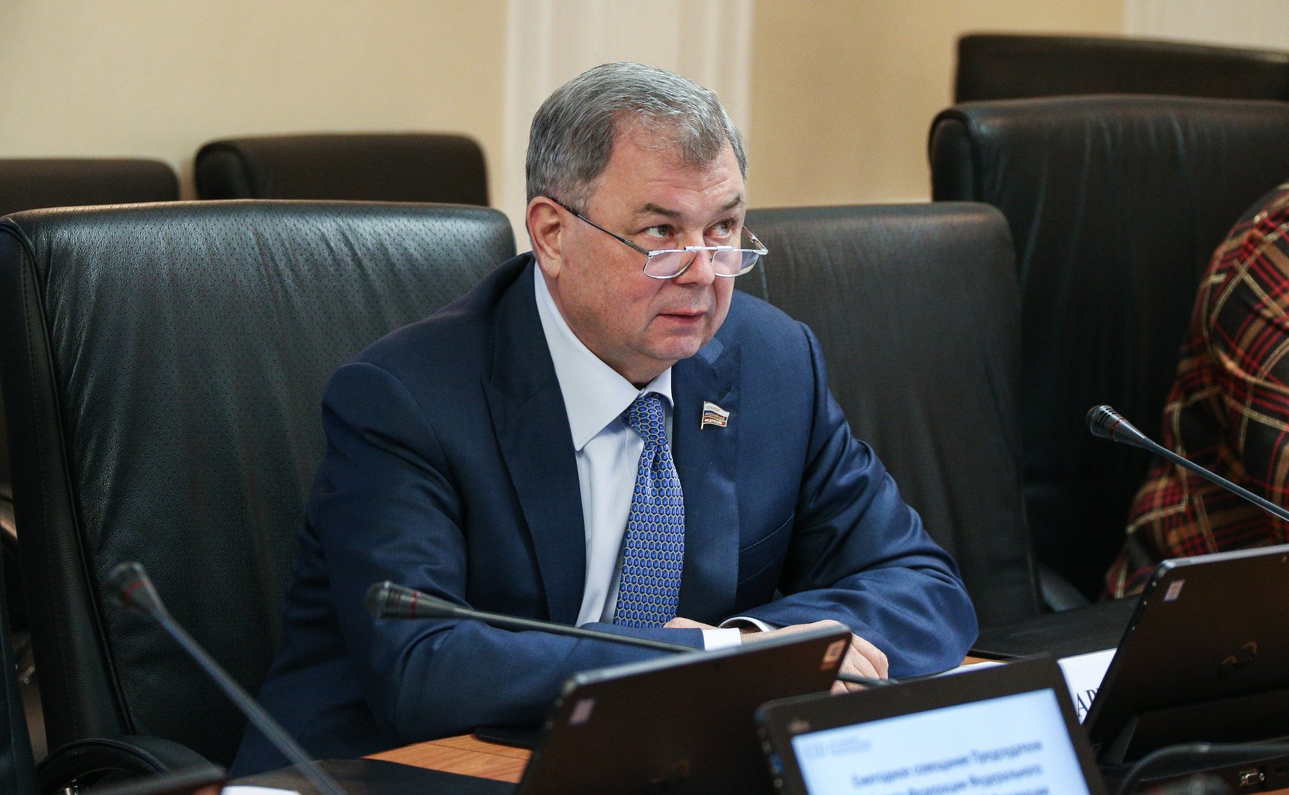 Анатолий Артамонов