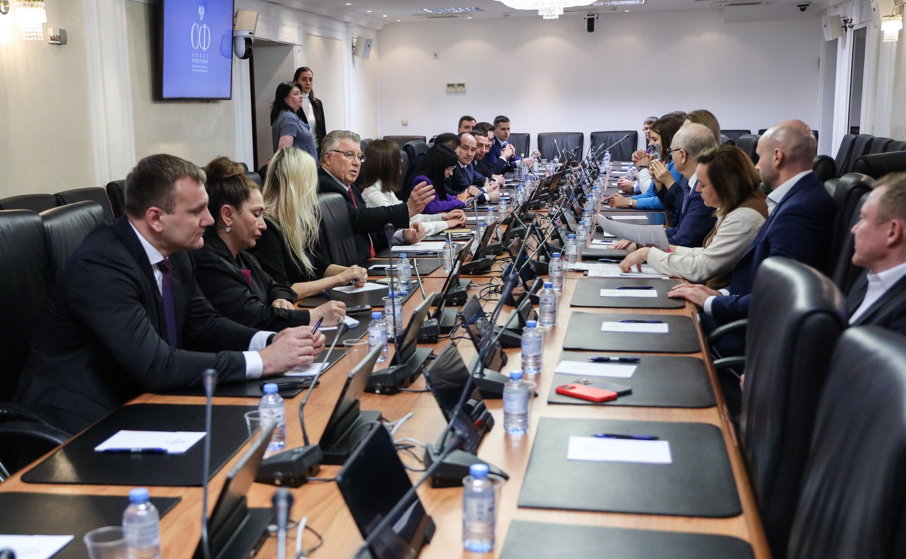 Фарит Мухаметшин провел встречу с магистрантами кафедры парламентаризма и межпарламентского сотрудничества ИГСУ РАНХиГС при Правительстве