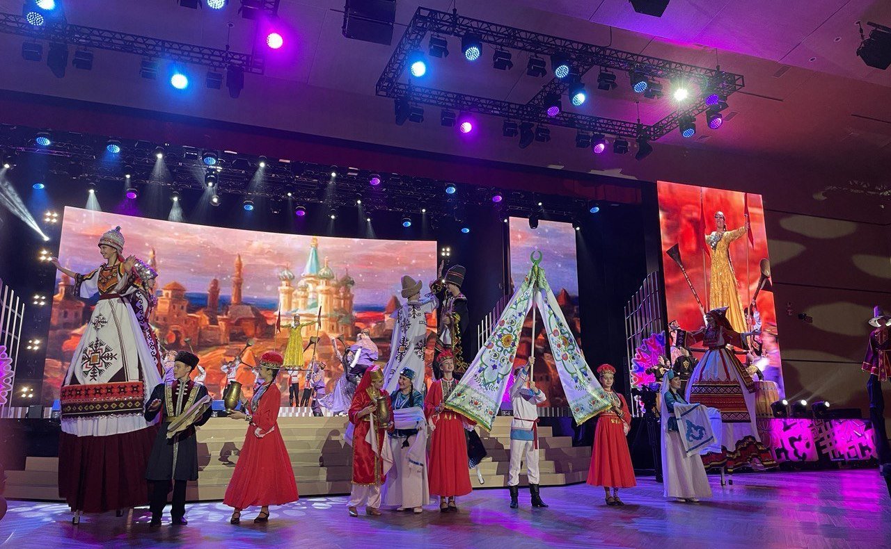 Александр Терентьев обсудил в Татарстане вопросы межнациональных и межконфессиональных отношений и принял участие в итоговом мероприятии этнокультурного фестиваля «Наш дом – Татарстан»