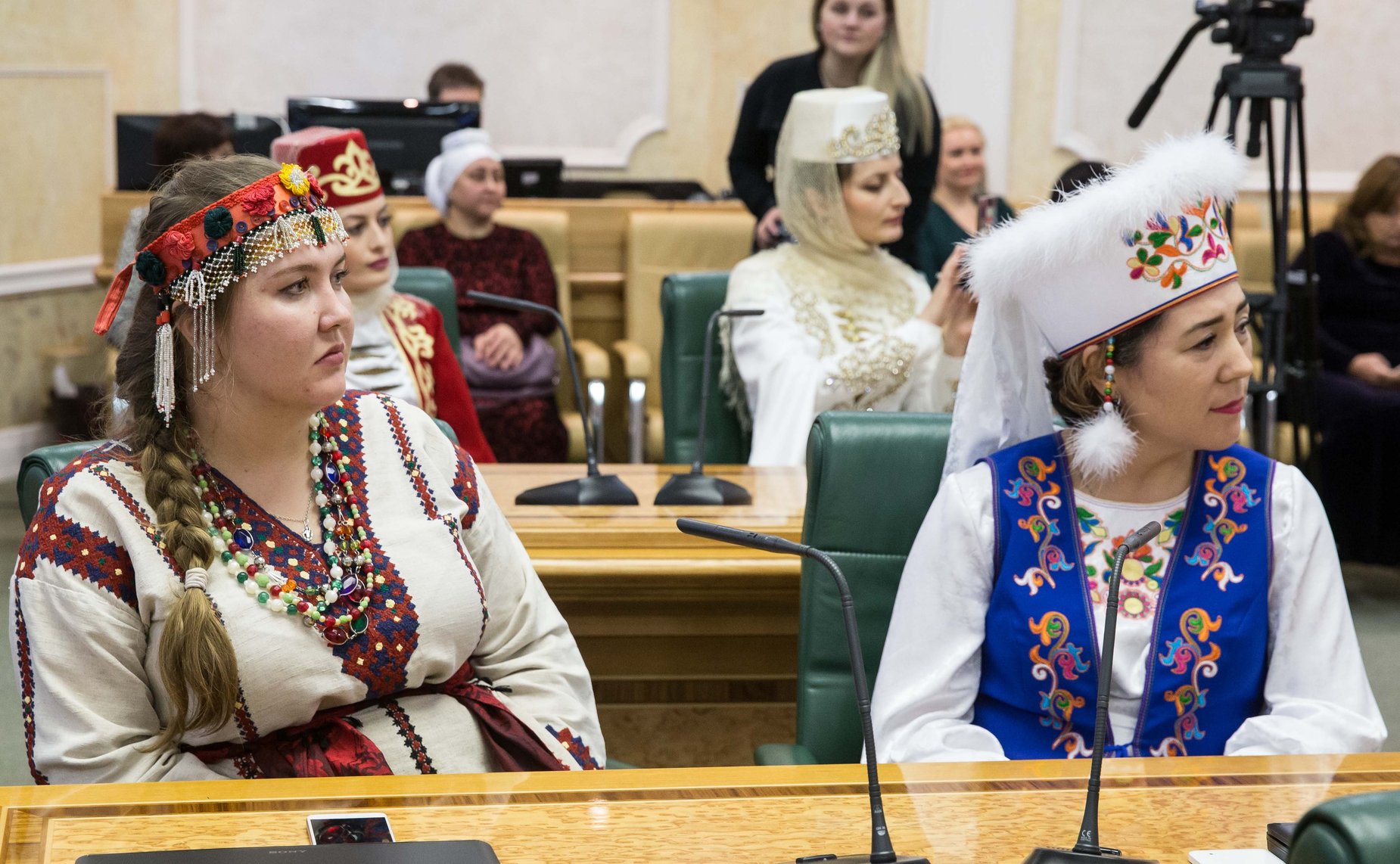 Встреча В. Маркова с участниками Всероссийского мастер-класса учителей родного, в том числе русского языка