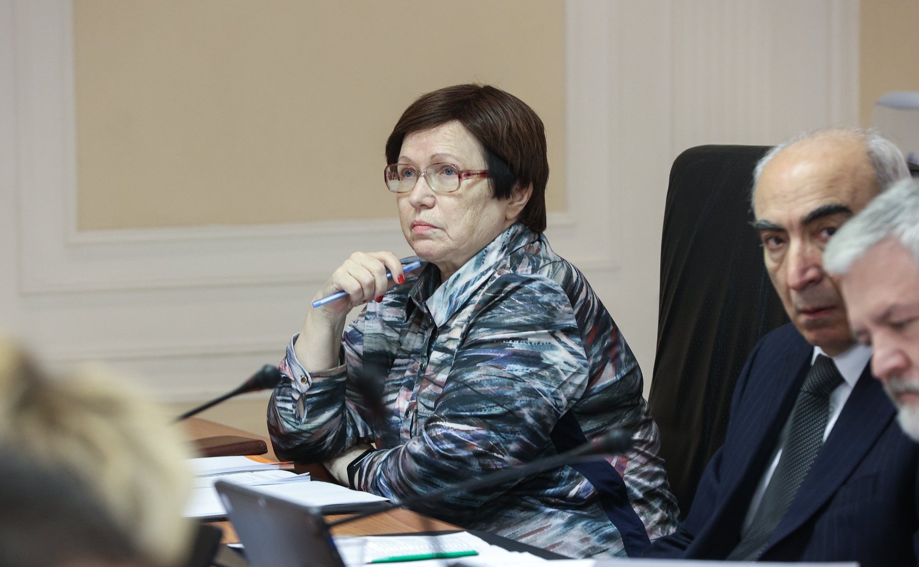 Совещание Комитета СФ по аграрно-продовольственной политике и природопользованию «О выработке дополнительных мер по расширению каналов сбыта фермерской продукции» (с участием АО «Федеральная корпорация по развитию малого и среднего предпринимательства»)»