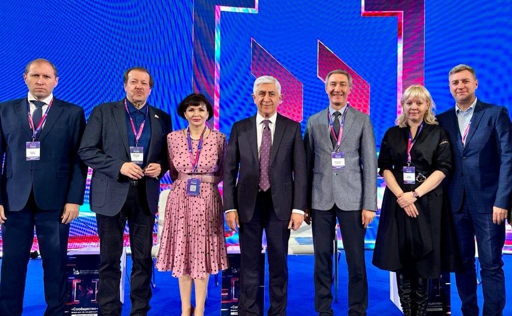 Александр Русаков принял участие в круглом столе на тему «Высококвалифицированные кадры для развития регионов»