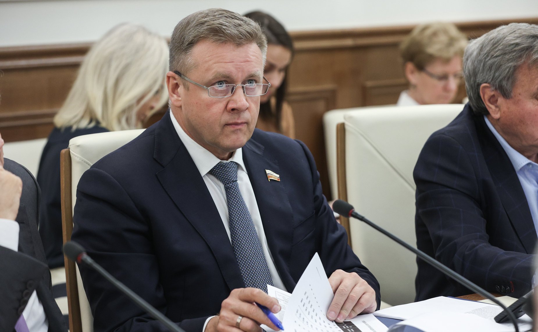 Николай Любимов