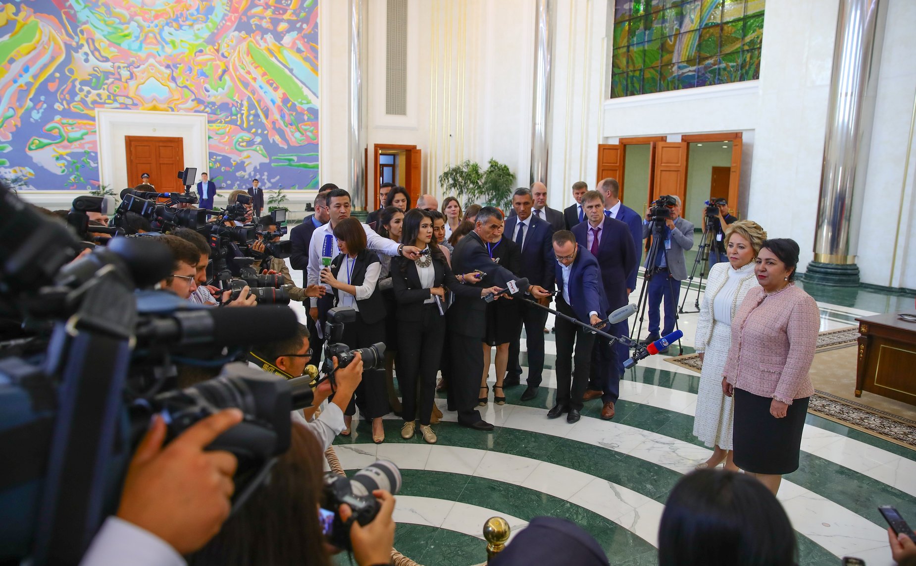 Брифинг В. Матвиенко по итогам встречи с Председателем Сената Олий Мажлиса Узбекистана Т. Нарбаевой