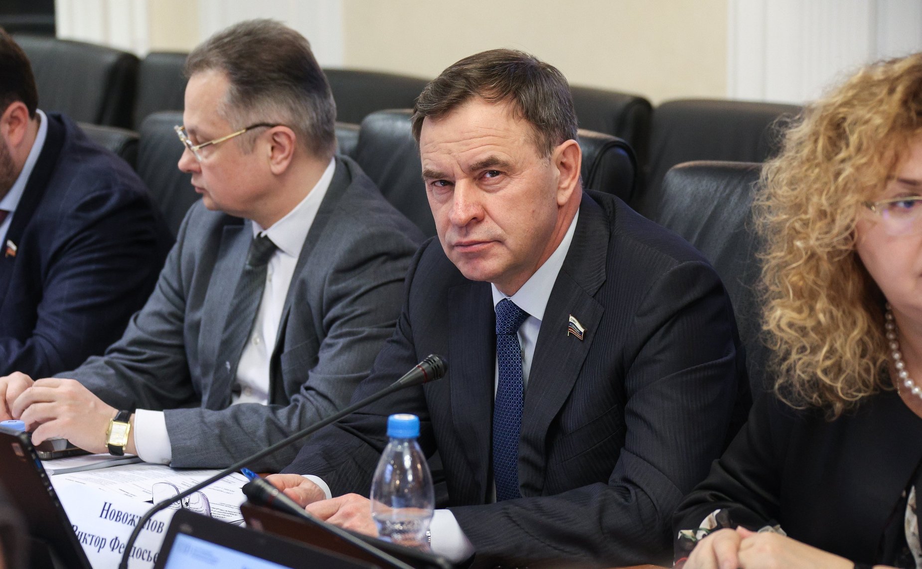 Виктор Новожилов