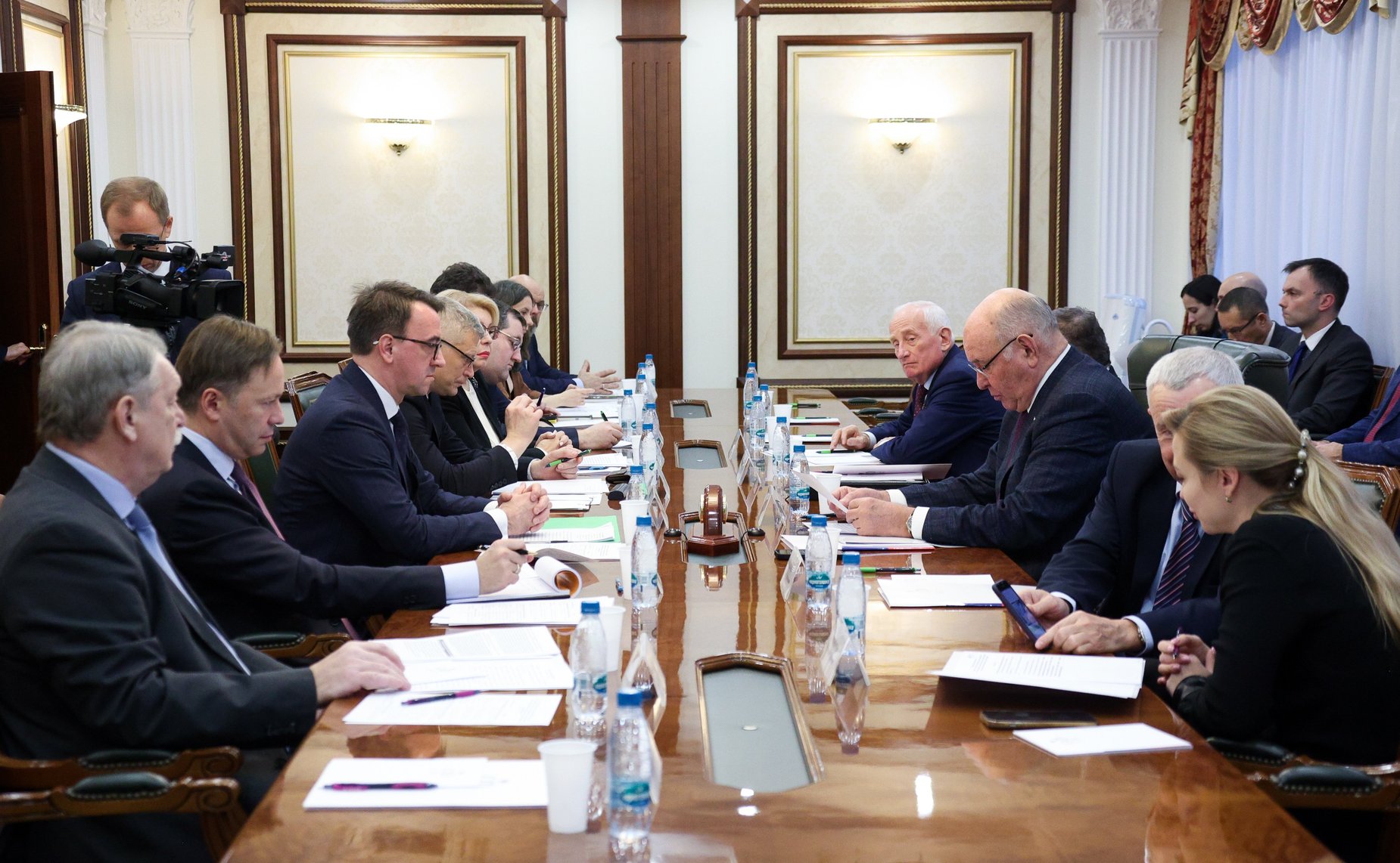 Круглый стол Комитета Совета Федерации по международным делам «О корректировке внешнеполитического курса в отношении Европейского союза исходя из национальных интересов Российской Федерации»