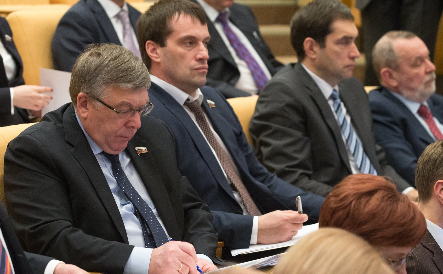 В. Рязанский и Э. Исаков