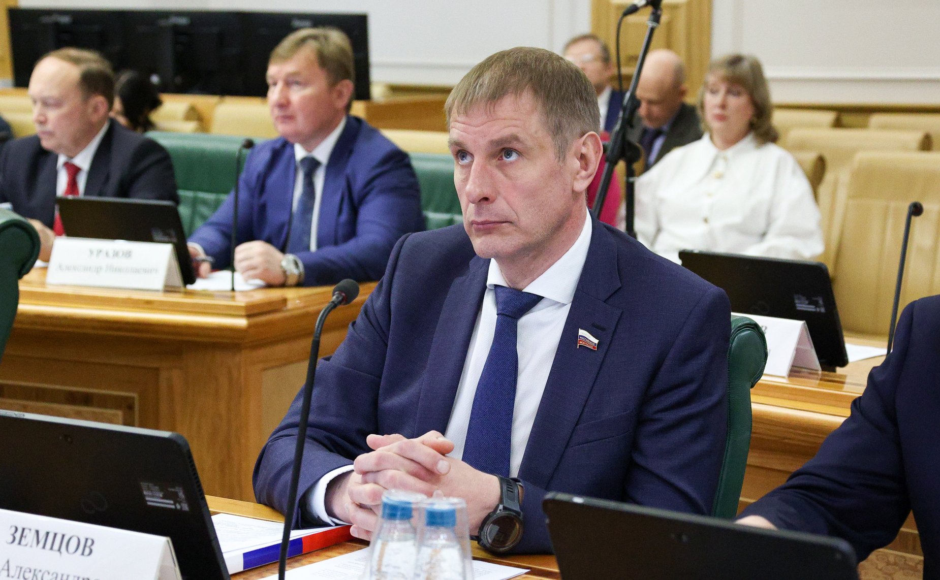 Олег Земцов