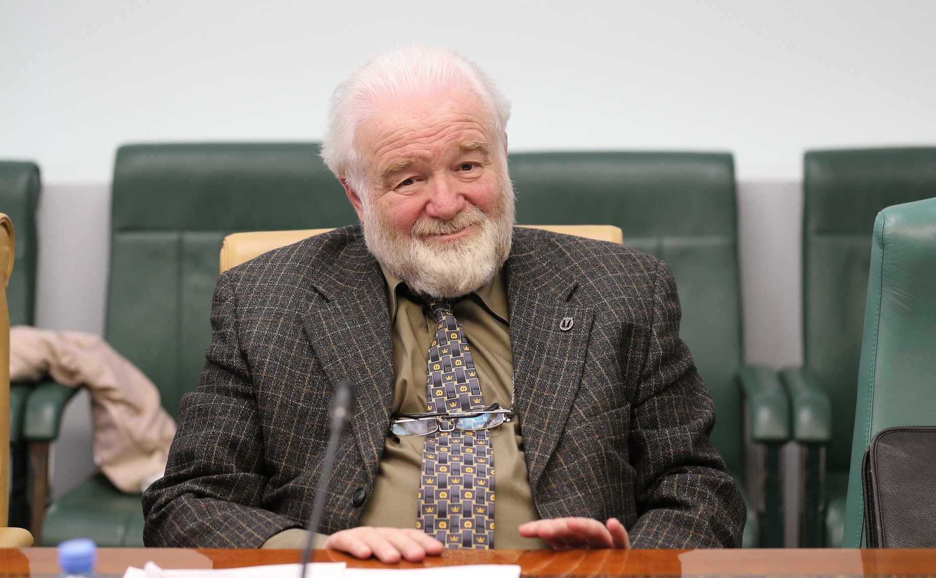 «Круглый стол» на тему «О мерах по развитию конкуренции в сфере розничной торговли»