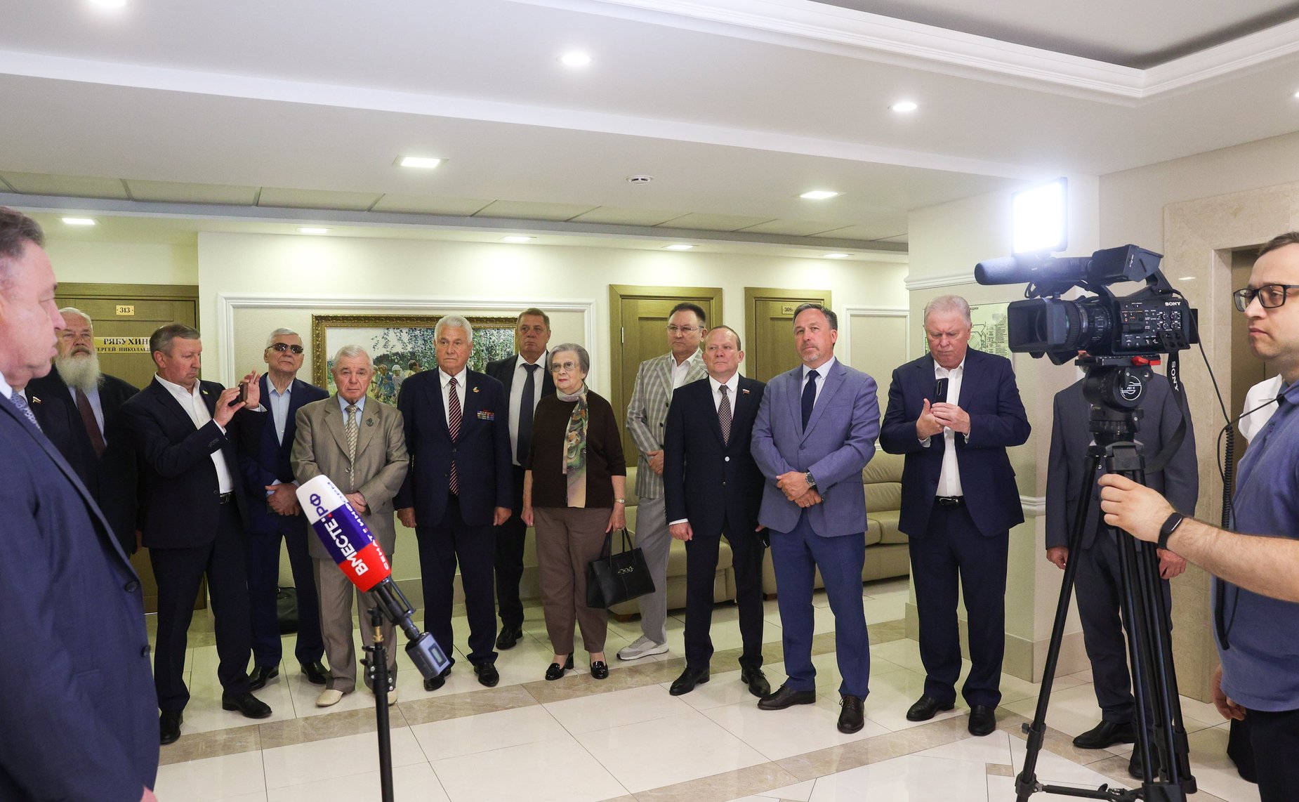 Открытие выставки «Герой СВОей земли»