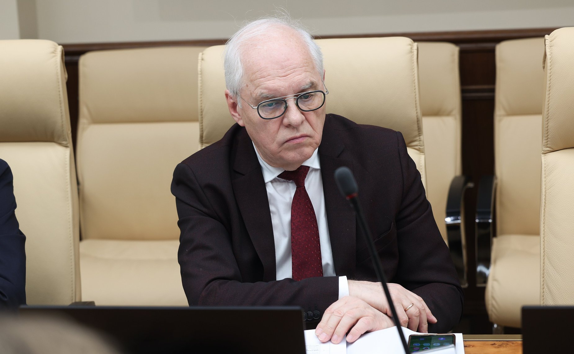 Круглый стол Комитета Совета Федерации по социальной политике на тему «Совершенствование системы профилактики и лечения ожирения и миопии у детей: управленческие и регуляторные решения»