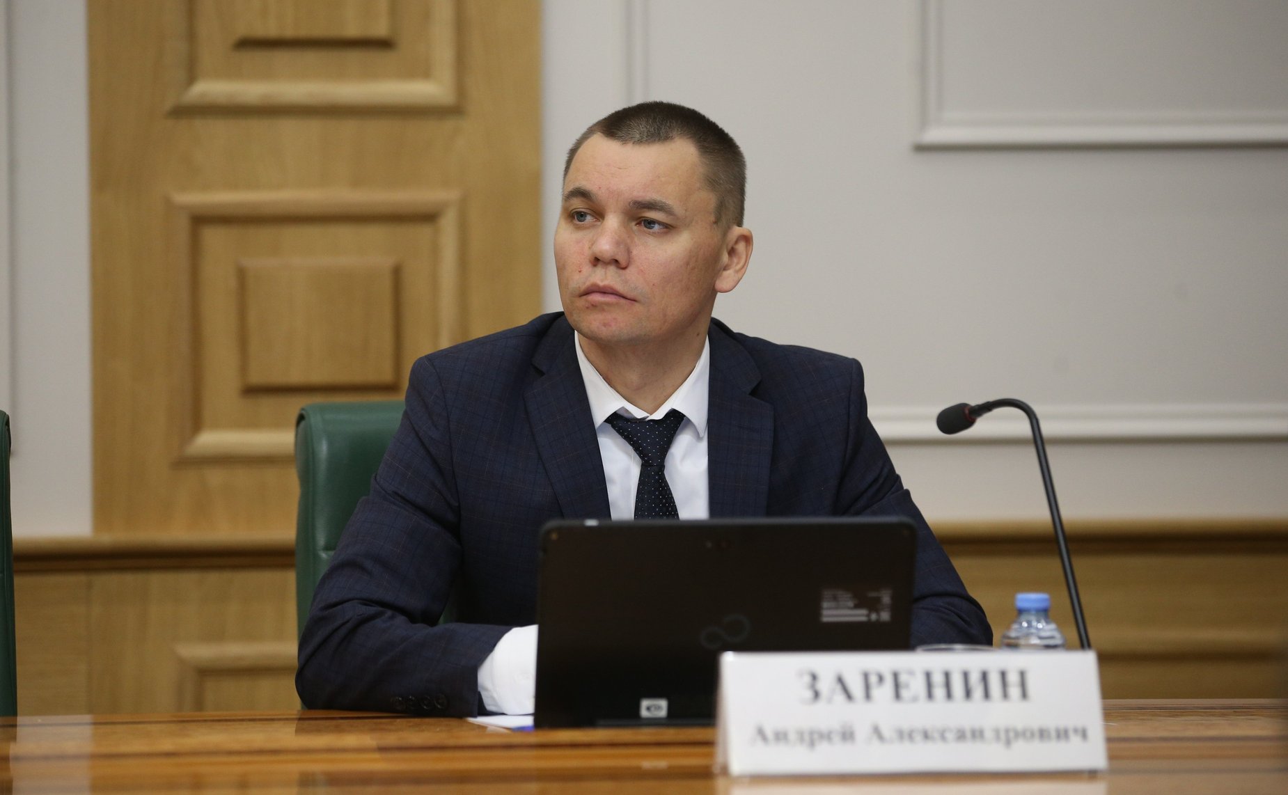 Парламентские слушания «О поддержке импортозамещения продукции, услуг и технологий, критически важных с точки зрения зависимости от импорта, в гражданских отраслях промышленности РФ»