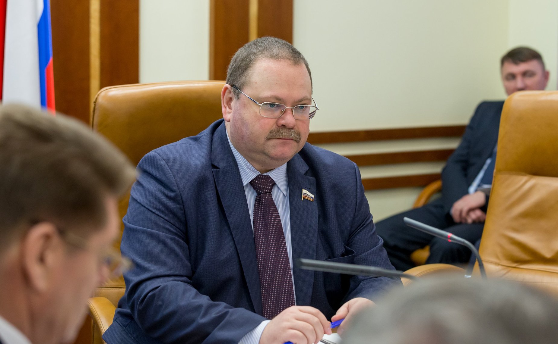 Олег Мельниченко