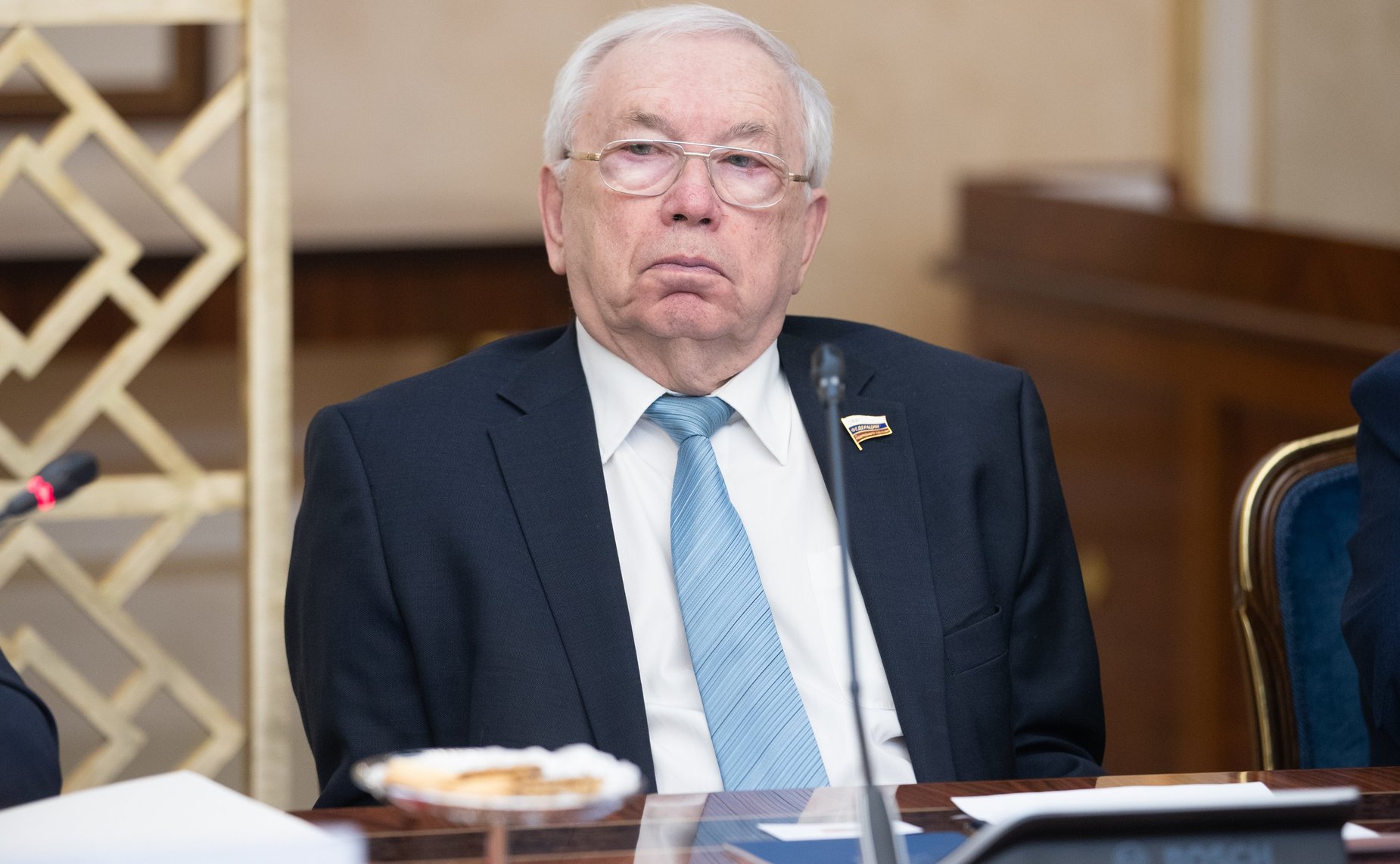 Владимир Лукин