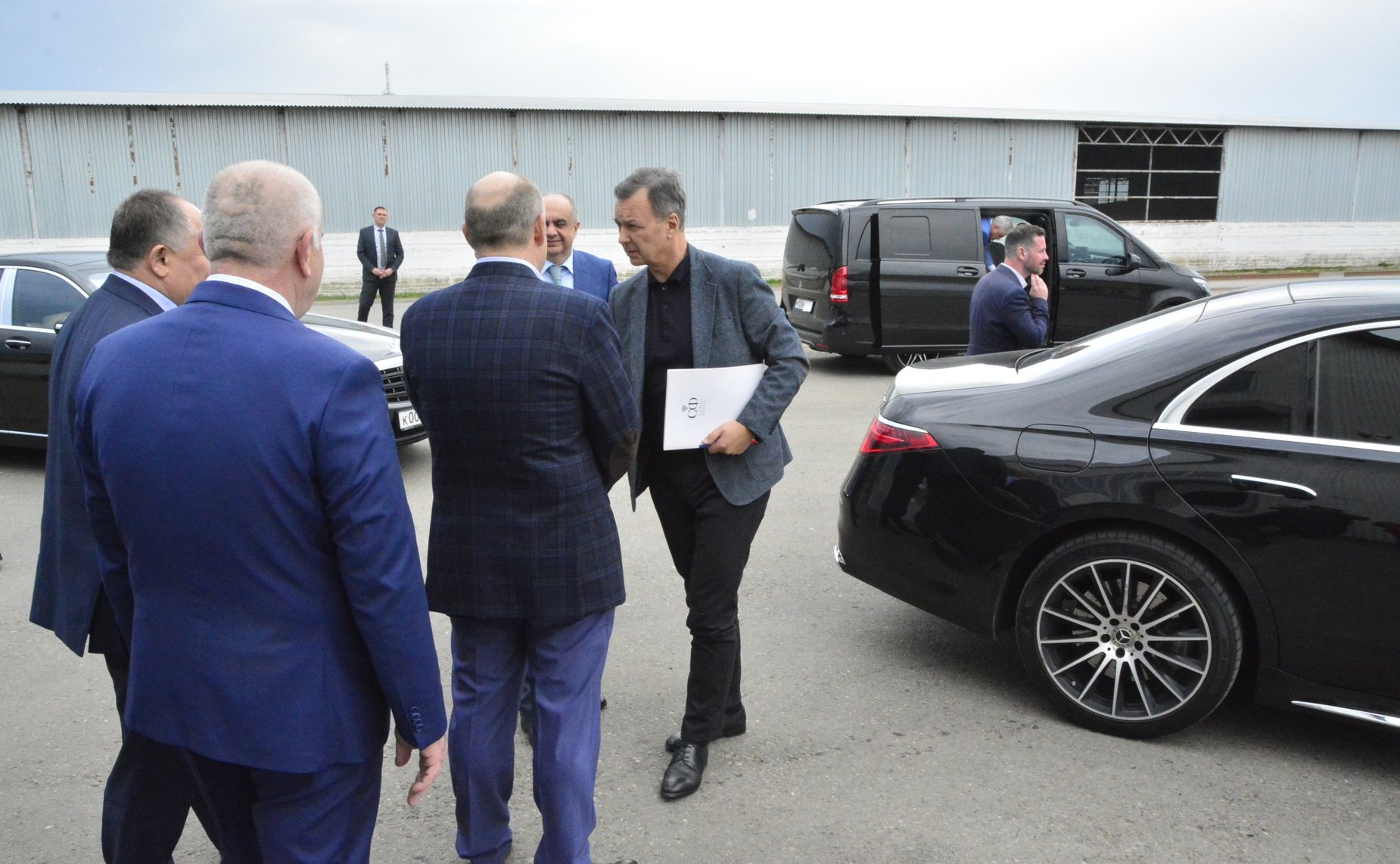 Делегация Совета Федерации во главе с первым заместителем Председателя СФ Андреем Яцкиным прибыла в Карачаево-Черкесскую Республику для обсуждения актуальных вопросов развития АПК