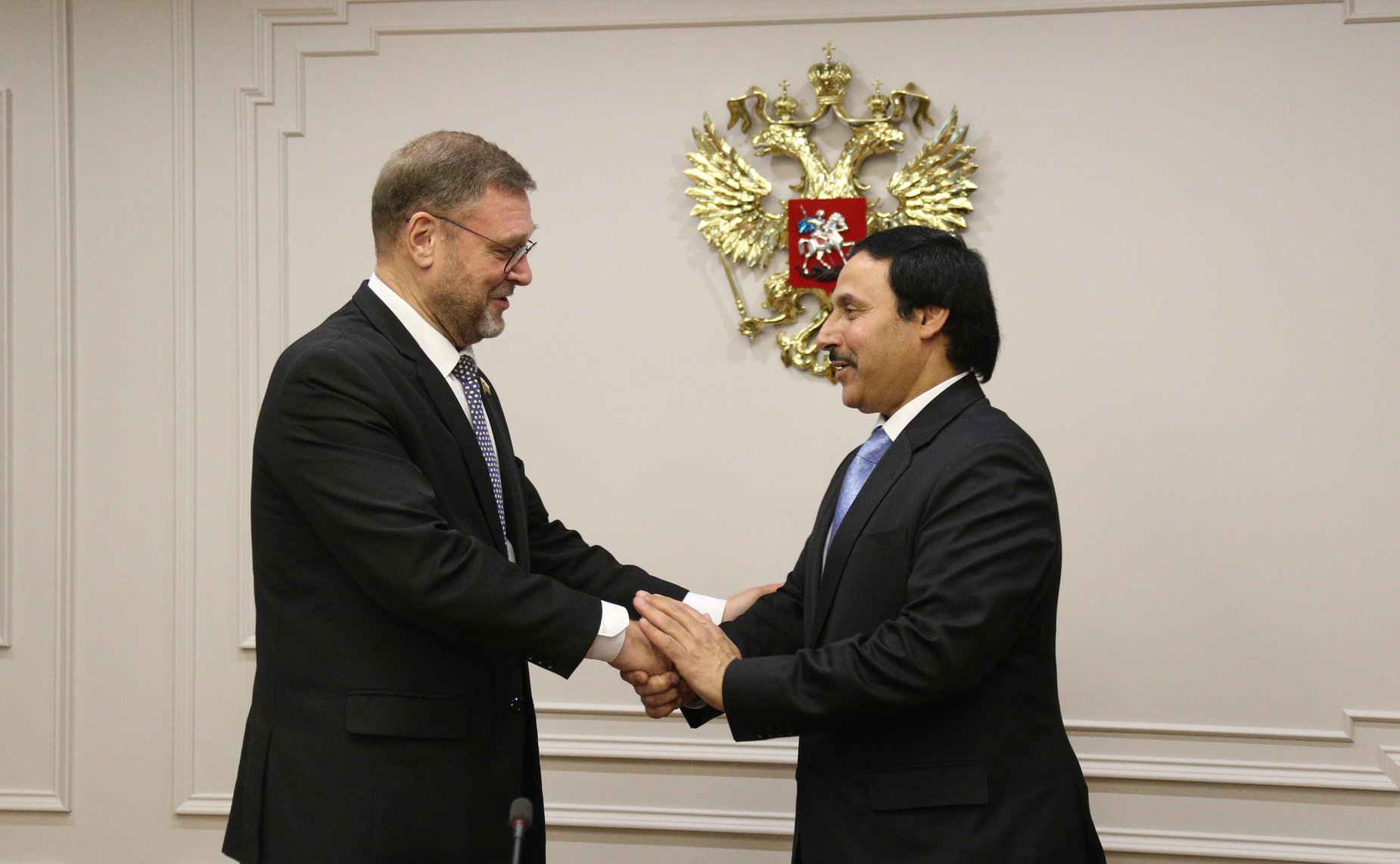 Встреча заместителя Председателя СФ Константина Косачева с Чрезвычайным и Полномочным Послом Государства Катар в РФ Ахмедом Бен Насером Аль Тани