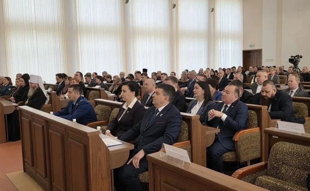 Ольга Бас в ходе поездки в регион приняла участие в выборах главы городского округа города Луганска