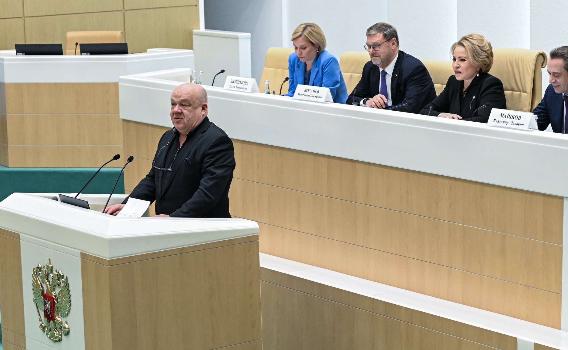 Председатель Совета Федерации Валентина Матвиенко провела встречу с деятелями театрального искусства