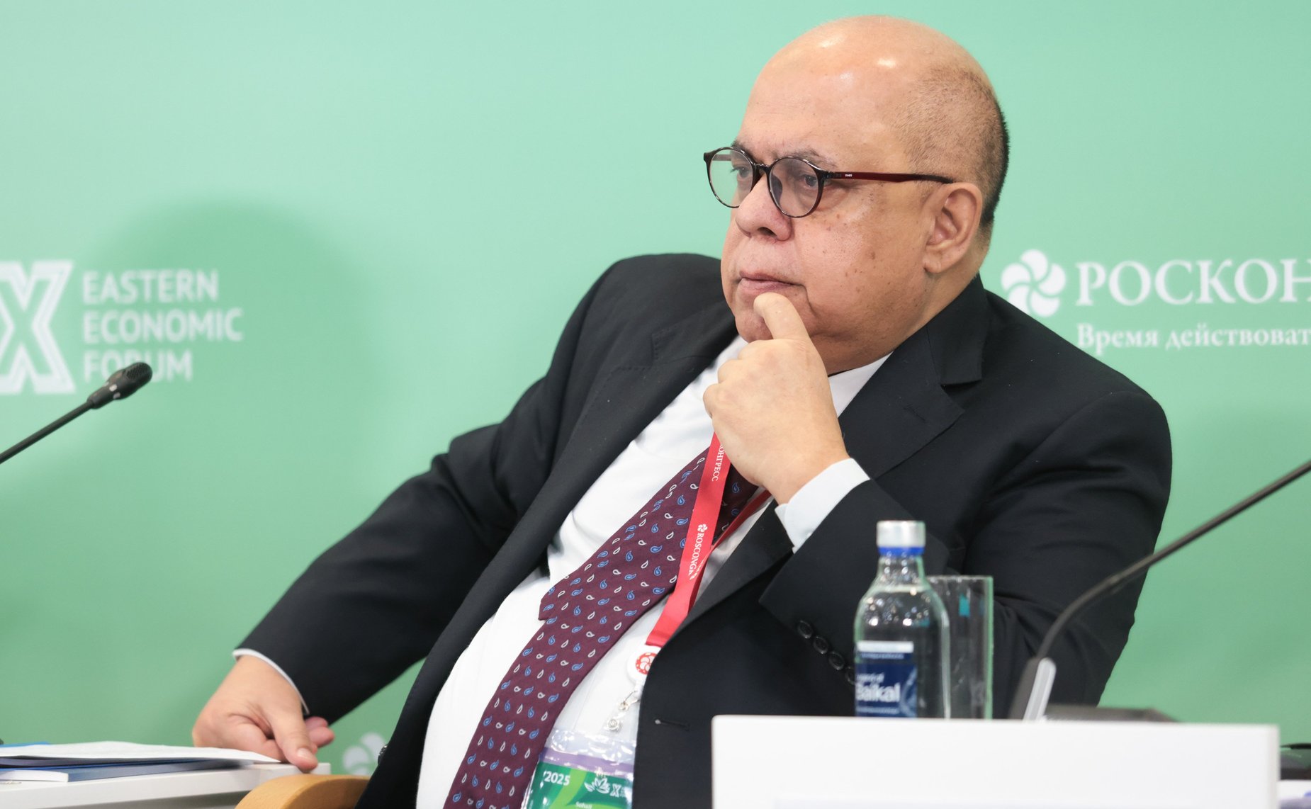 Сессия «Большое Евразийское партнерство: новые парадигмы развития континента». X Восточный экономический форум