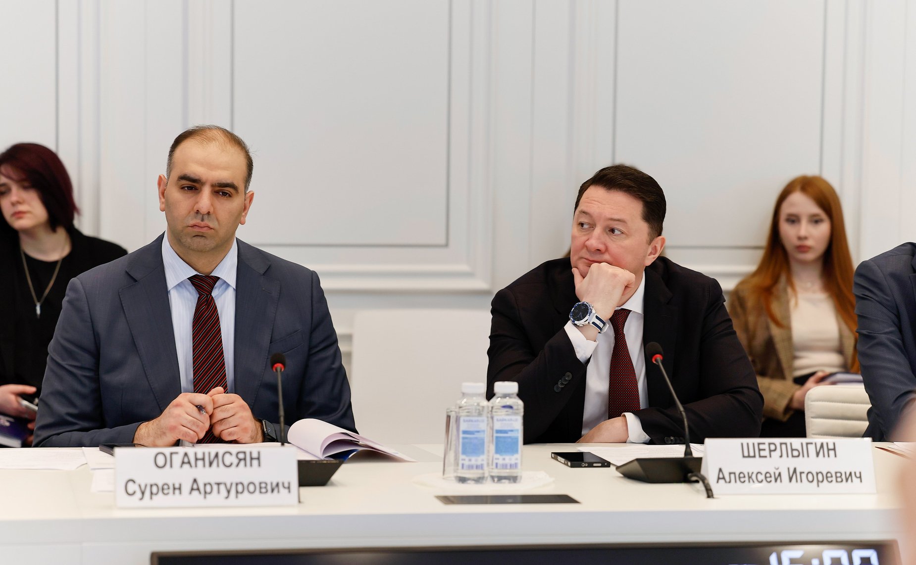 Круглый стол на тему «Совершенствование системы лицензирования деятельности по управлению многоквартирными домами»