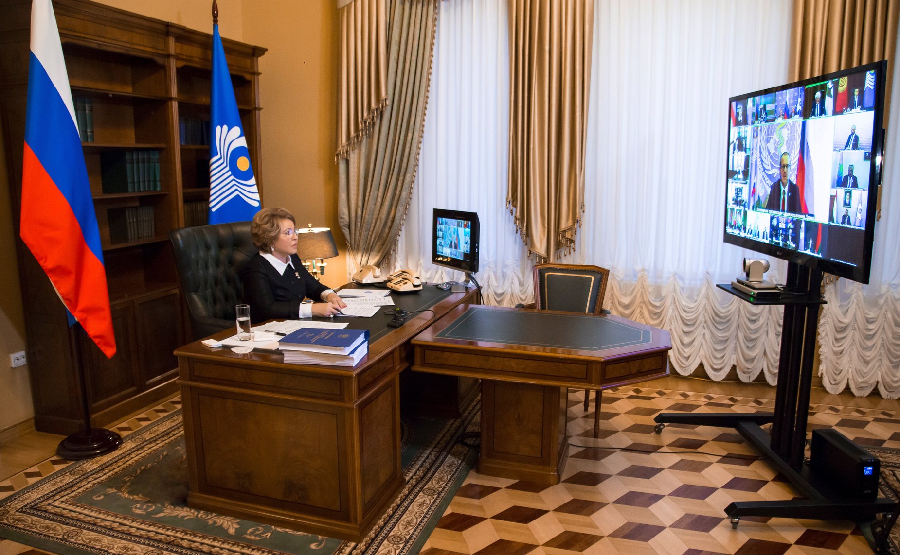 Валентина Матвиенко